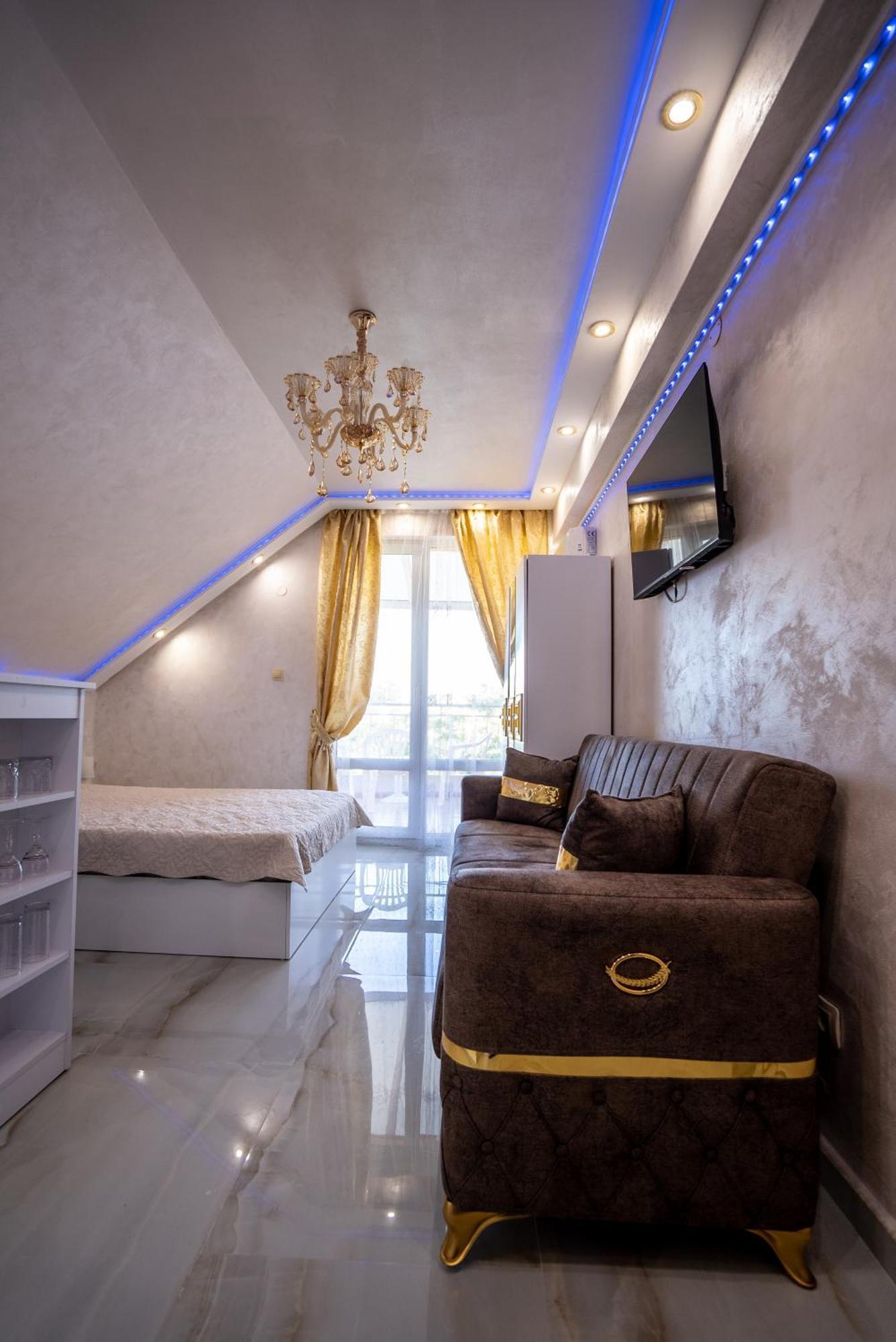 Ar Luxury Apartments 라브다 외부 사진